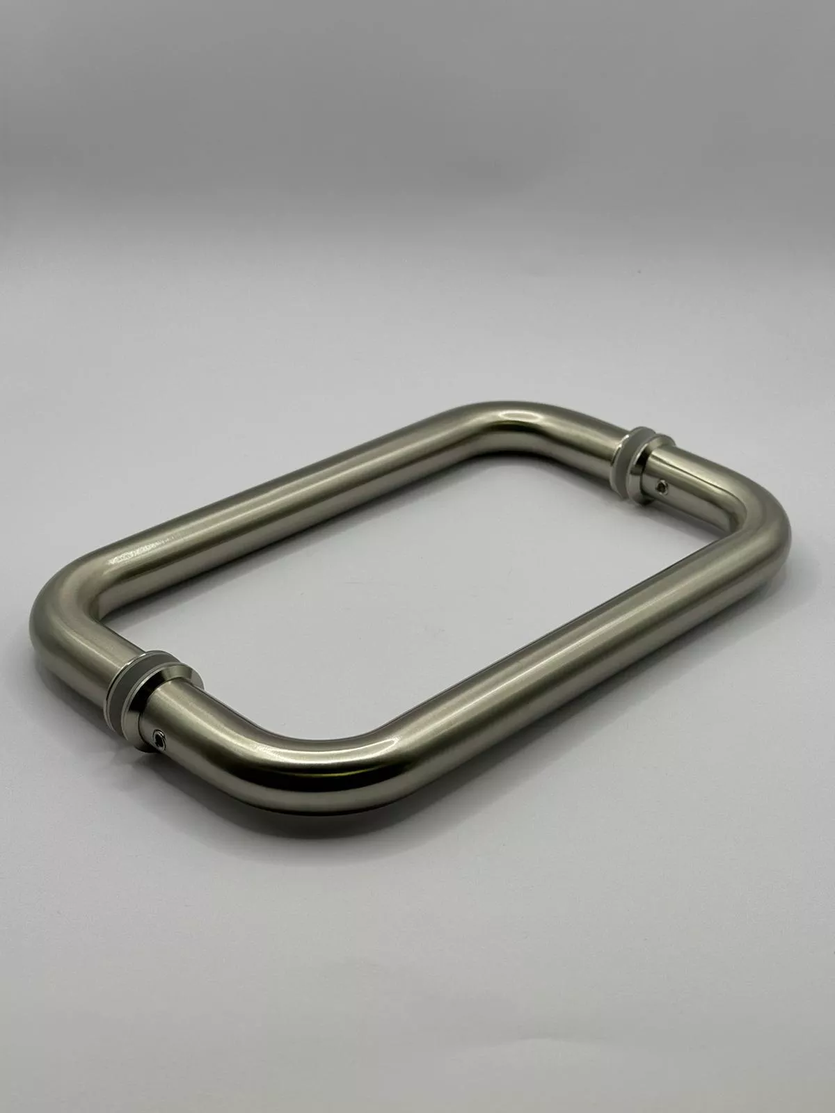 8" Back-to-Back Standard Handle