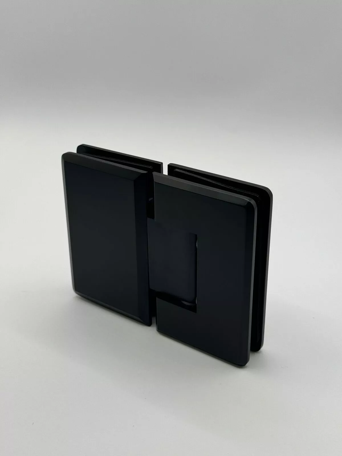 GL to GL 180° Standard Beveled Hinge